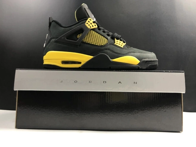Thunder Jordan Retro Air 4 308497-008 0813